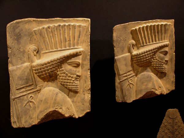 کماندار پارسی